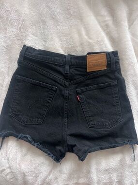 Levi's Black Denim Ribcage shorts
